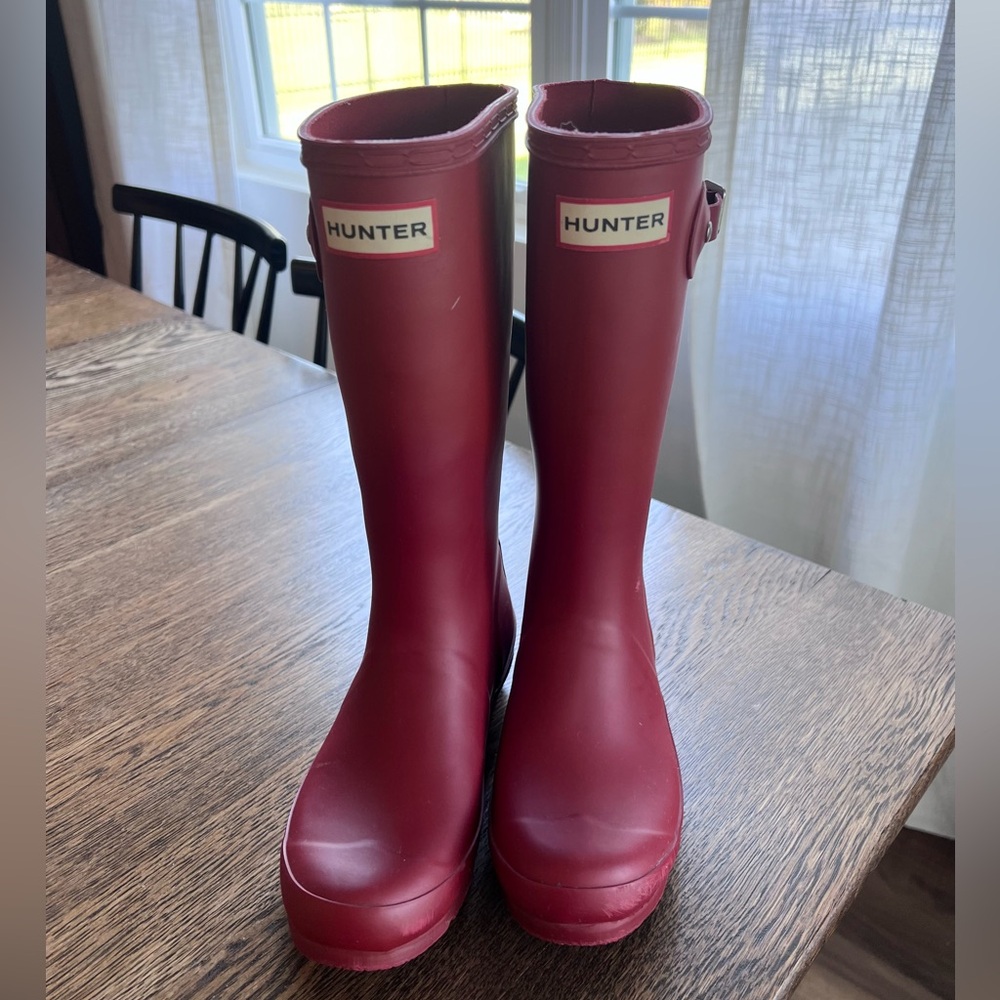 Hunter original kids red rain boots boy size 2, girl size 3